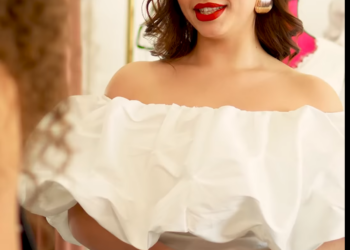 L2401001 Le quitó su vestido de novia después de quitarle al hombre que amaba part2