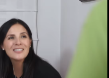 L2401004 Lo despreció por ser bolero sin saber que se convertiría en millonario