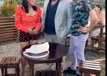 L2401003 El dia de su aniversario encontro su esposo con la otra un ladron hizo esto part2