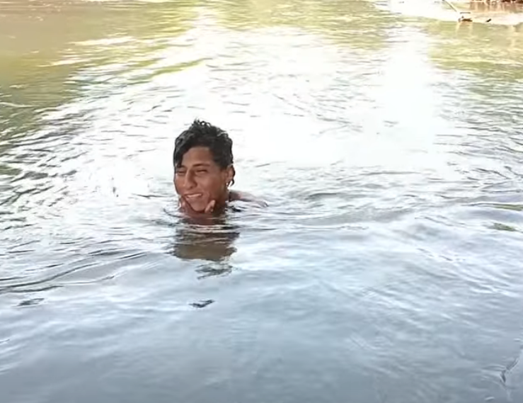 L2501001 Se fueron al Rio sin imaginarse lo que les sucedería