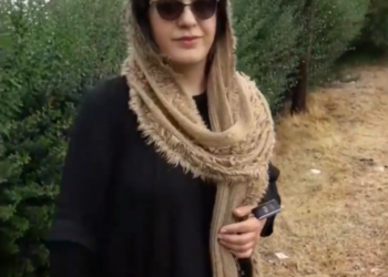 Rescue Family Dog Living in Subway, Stuck Without Food_part2